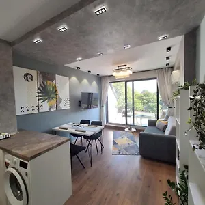Daire Cloud 6 -top Center,360° View,free Private Parking, Filibe